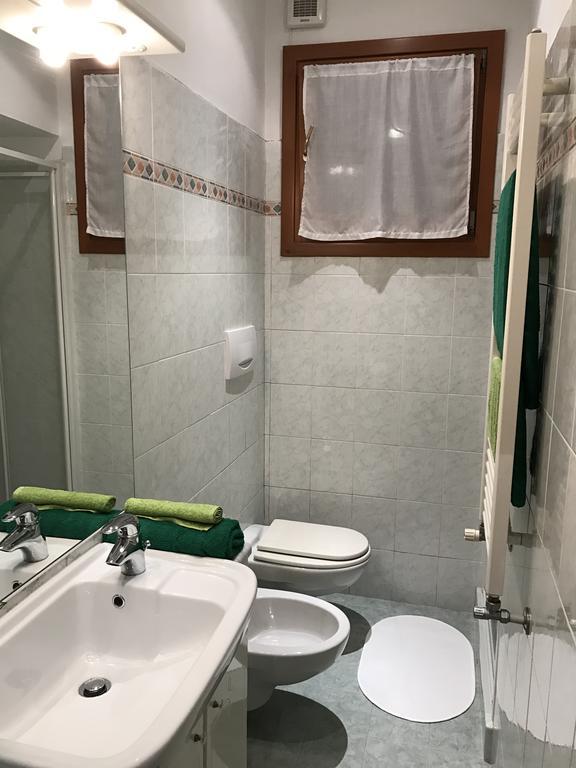 Appartamento Alla Corte Venesia Bagian luar foto